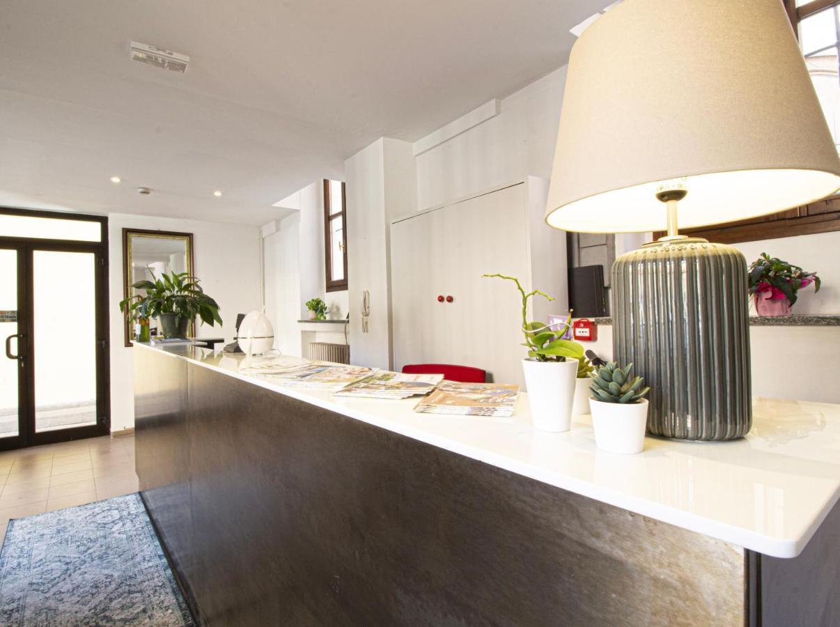 Hotel Tornielli 9 By Lvg Hotel Collection Νοβάρα Εξωτερικό φωτογραφία